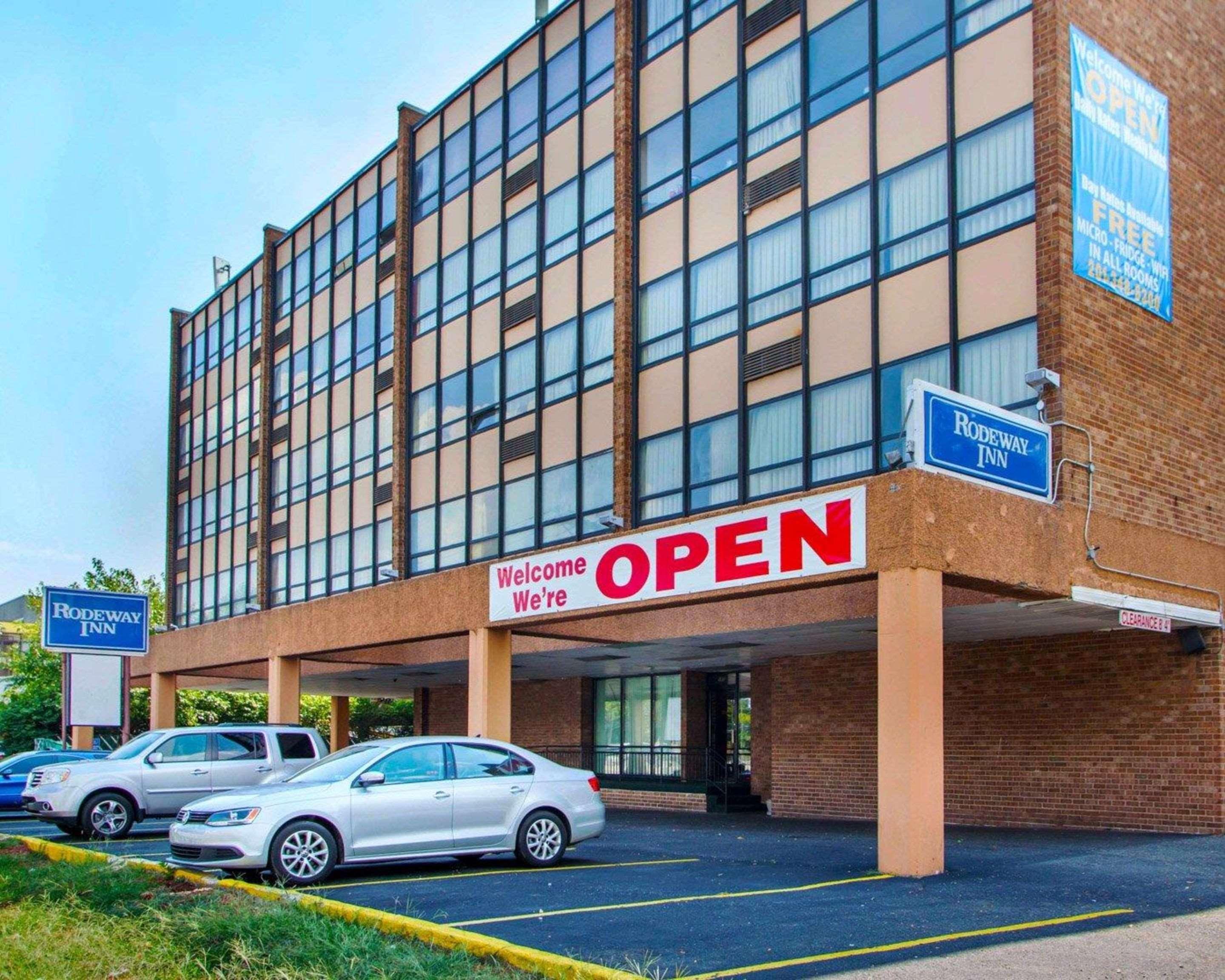 Inn Rodeway Meadowlands 2*