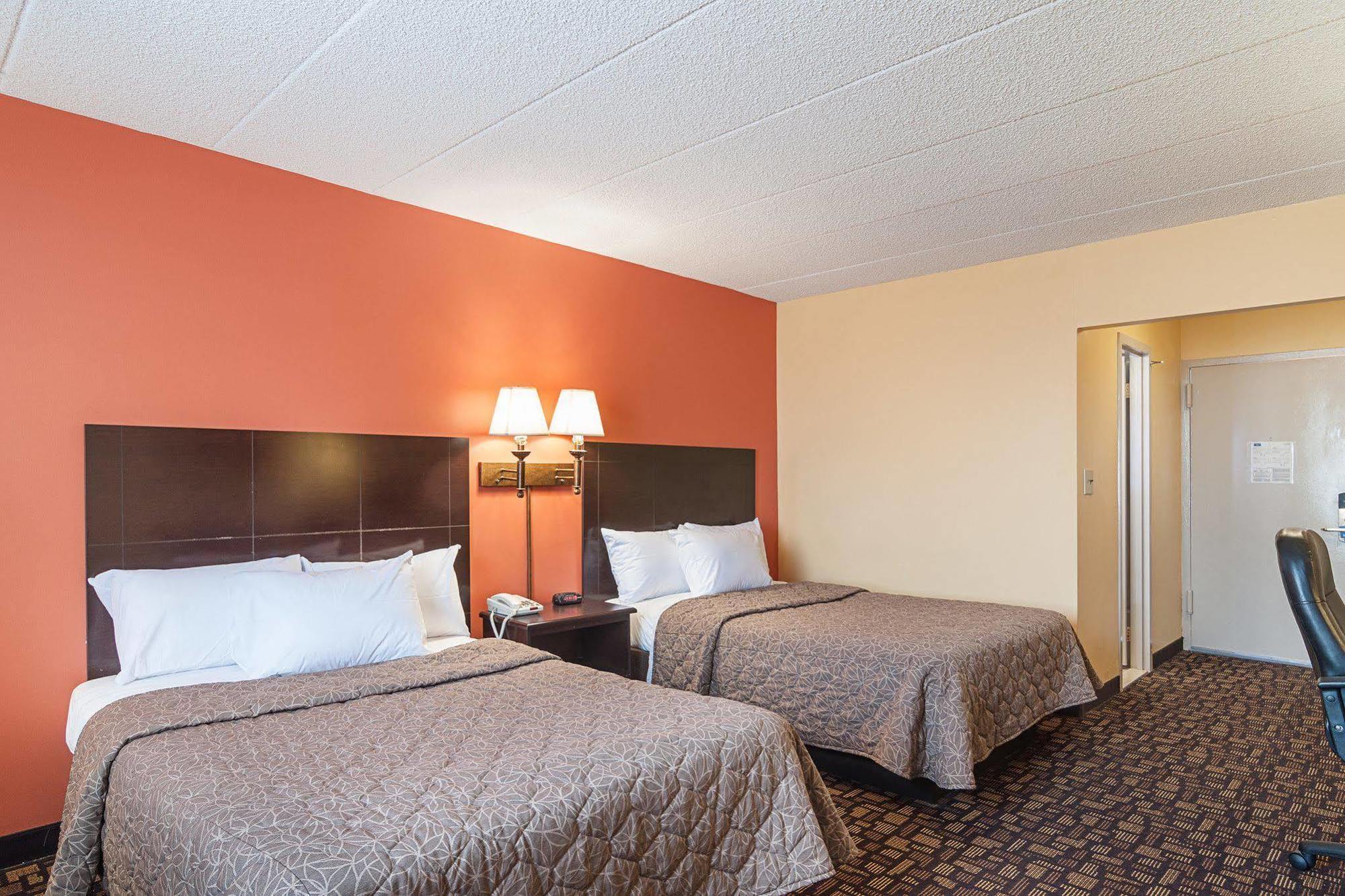 Inn Rodeway Meadowlands 2*